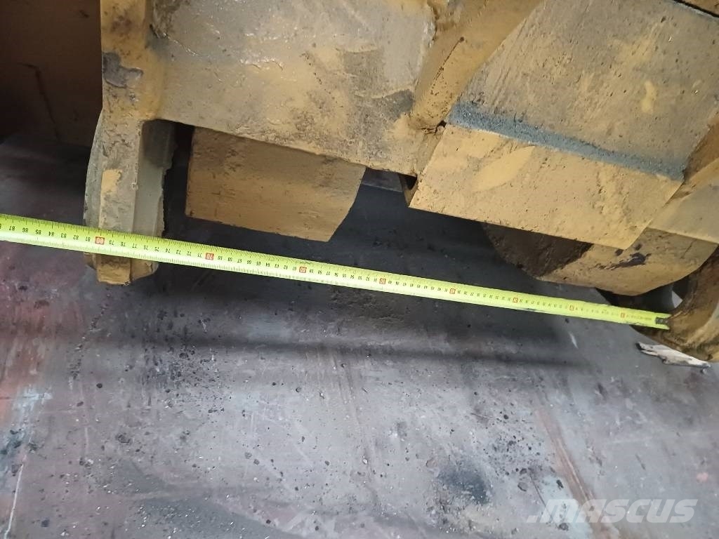 CAT 980 K Ковші