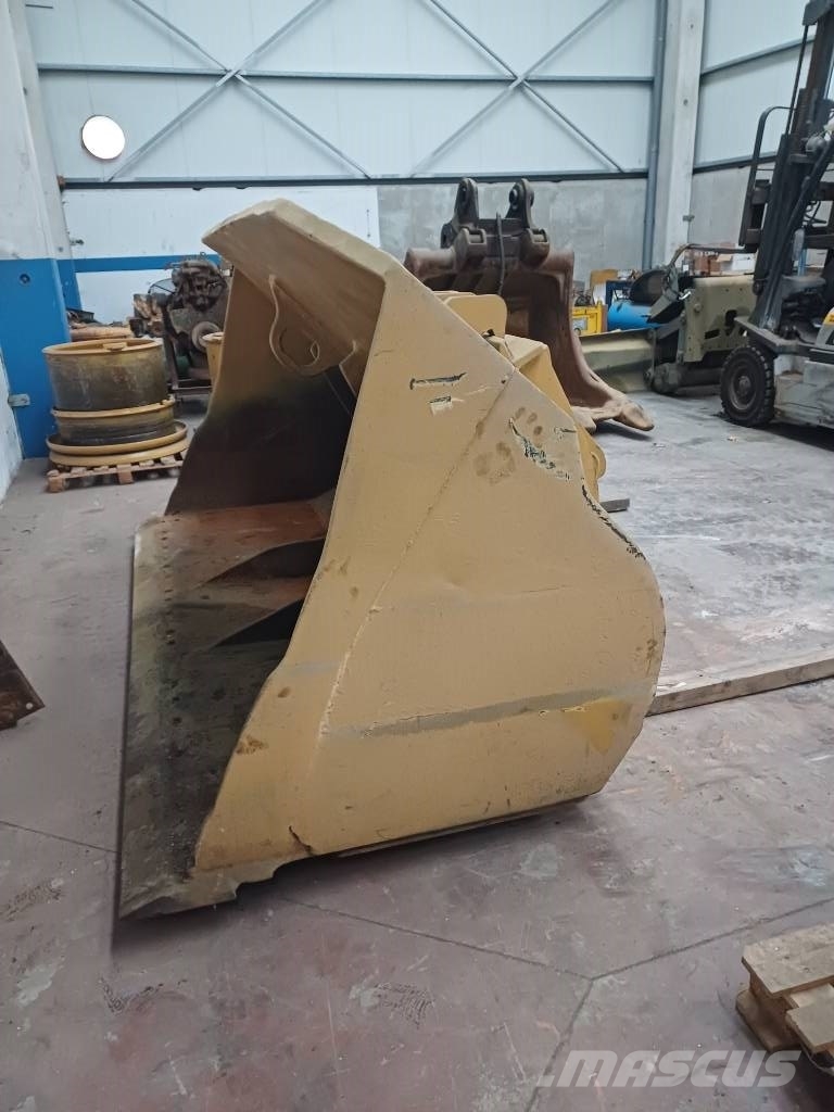 CAT 980 K Ковші