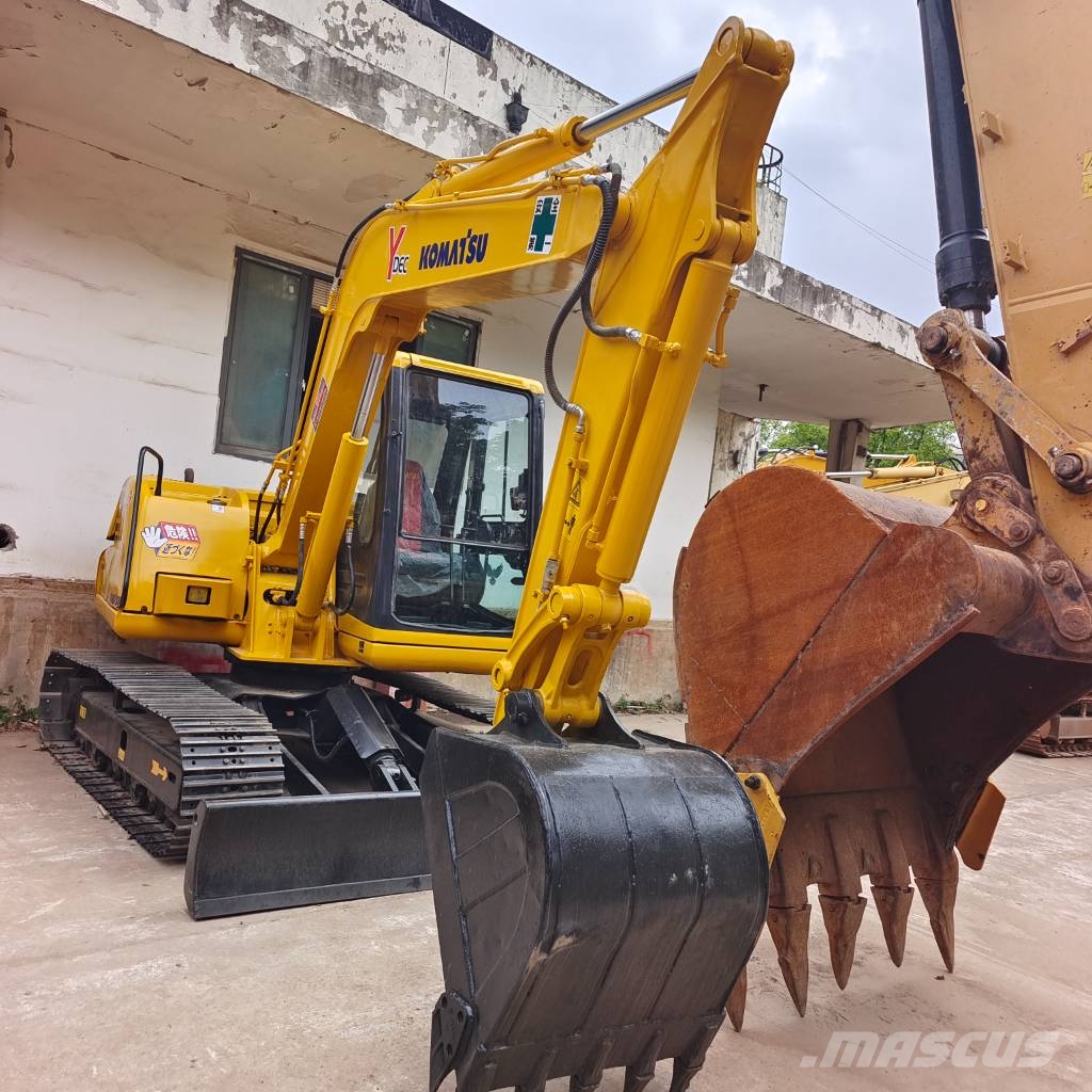 Komatsu PC60 - 28th Anniversary Promotion Price Wheel loaders