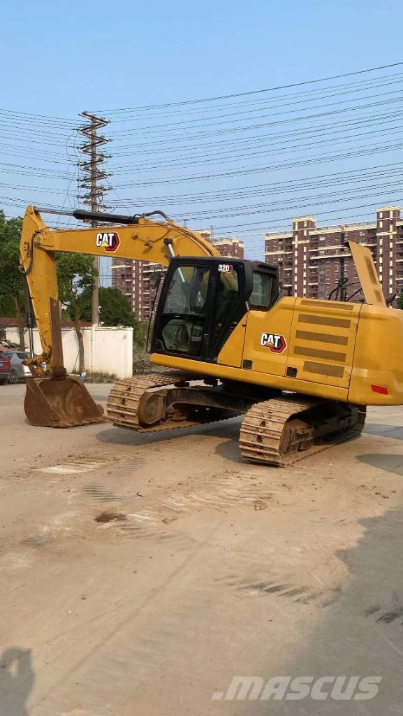 CAT 320 Lánctalpas kotrók