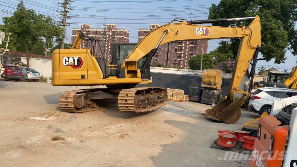CAT 320 Lánctalpas kotrók