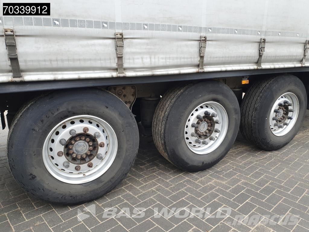 Schmitz Cargobull 3 axles Sliding roof Curtainsiderauflieger