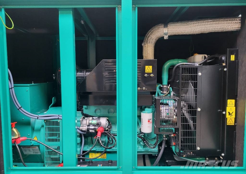 Cummins C110D5Q ディーゼル発電機