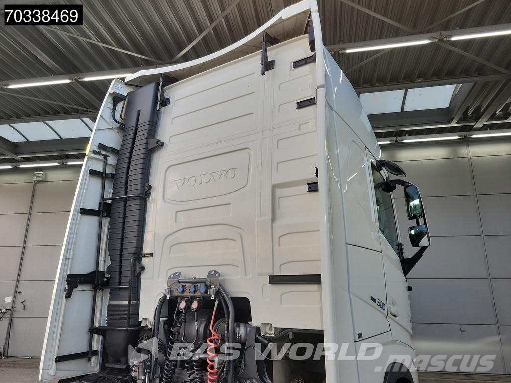 Volvo FH 500 4X2 XL 2x Tanks I-ParkCool ACC Vetopöytäautot