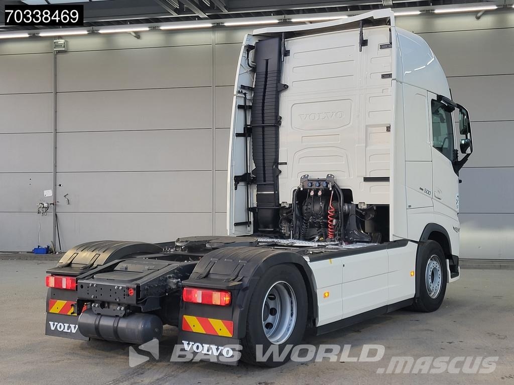 Volvo FH 500 4X2 XL 2x Tanks I-ParkCool ACC Vetopöytäautot