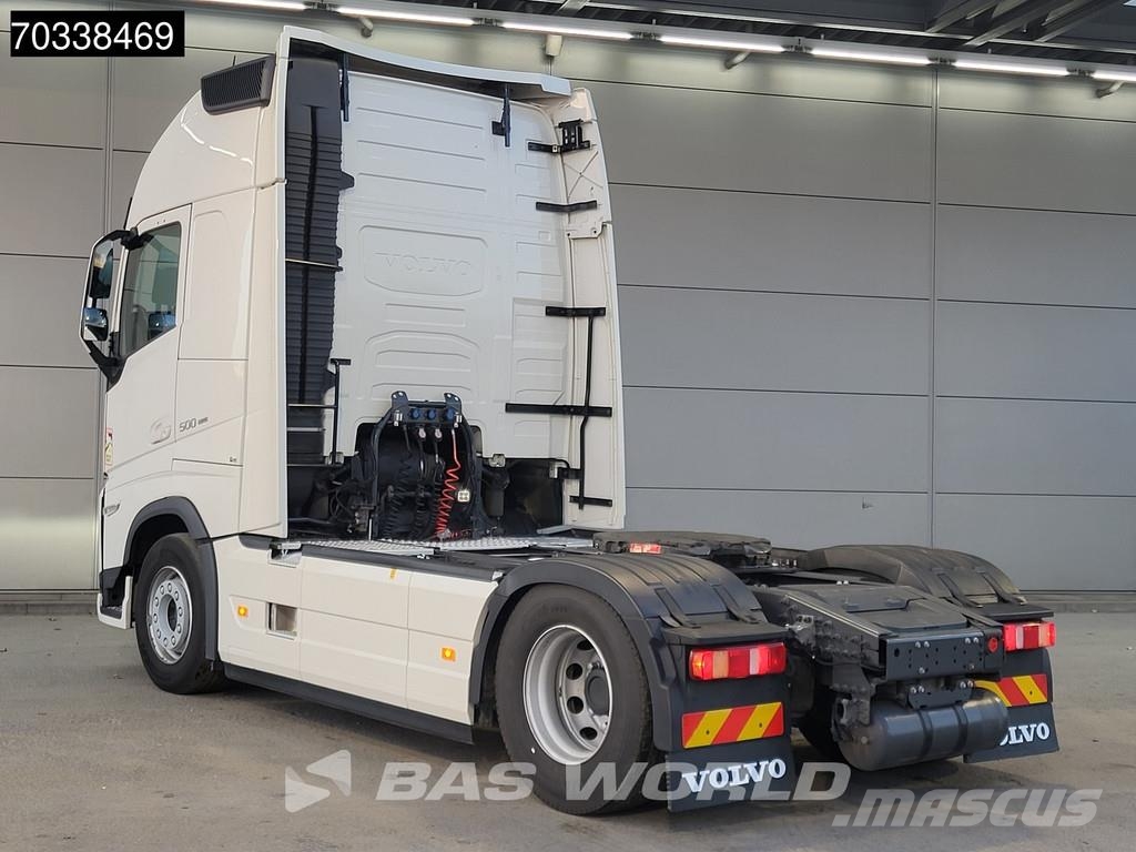 Volvo FH 500 4X2 XL 2x Tanks I-ParkCool ACC Vetopöytäautot