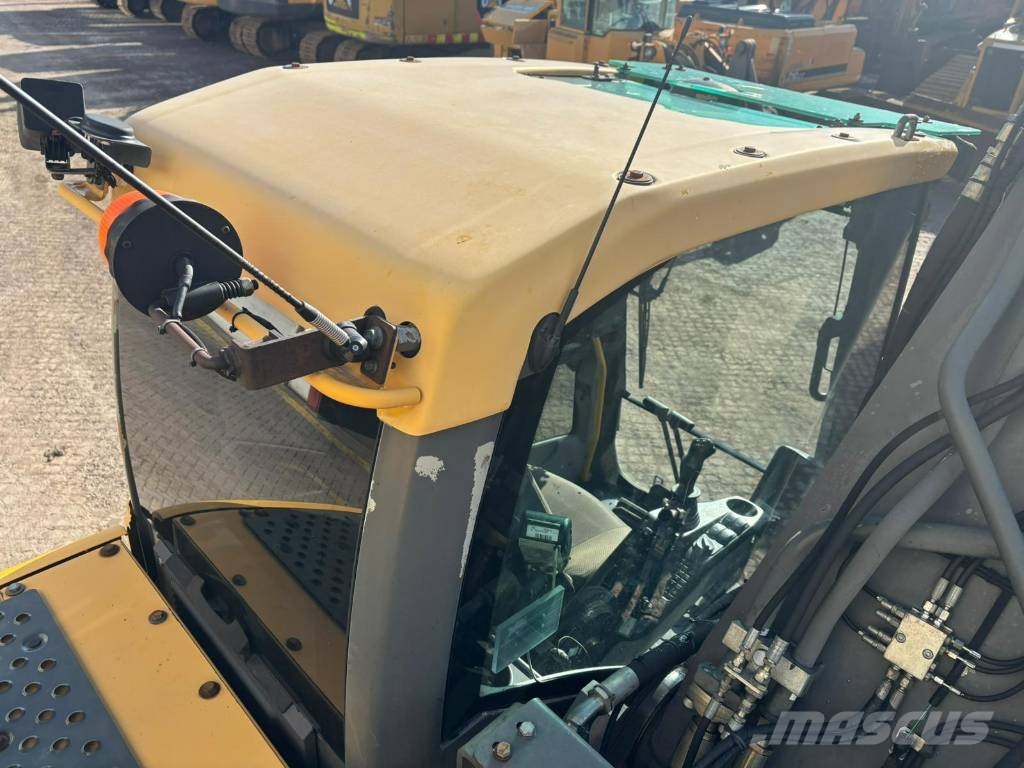 Volvo EC 300 D L Εκσκαφείς με ερπύστριες