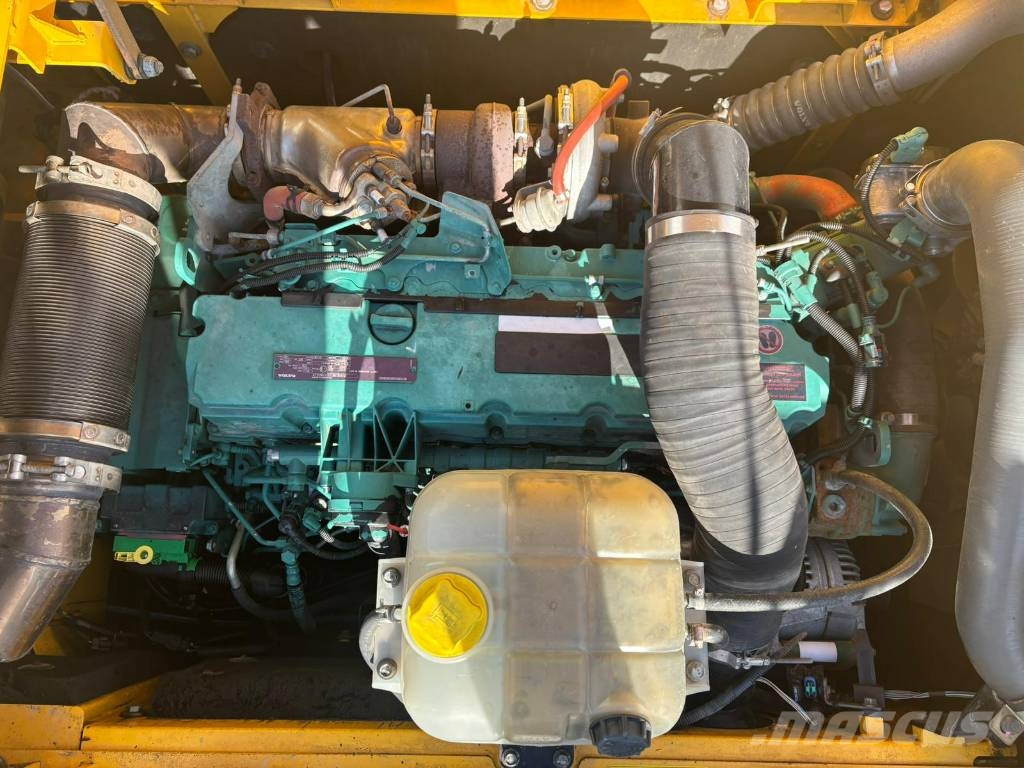 Volvo EC 300 D L Εκσκαφείς με ερπύστριες