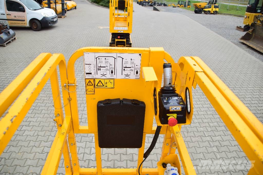 JCB S1930E S2032E Šķerveida pacēlāji