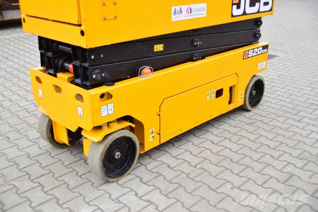 JCB Vibromax S1930E S2032E Schaarhoogwerkers