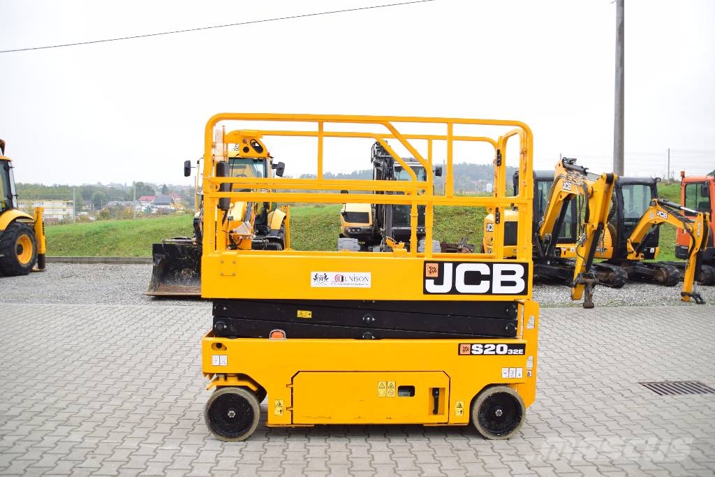 JCB Vibromax S1930E S2032E Schaarhoogwerkers