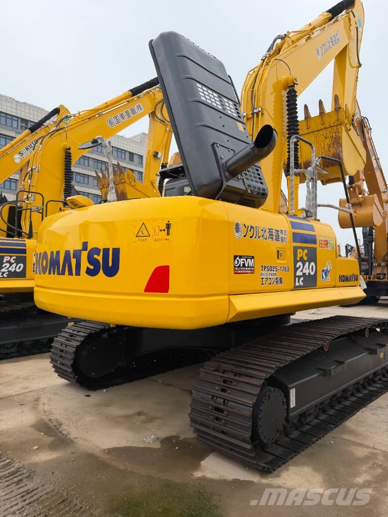 Komatsu PC 240 LC-7   the largest‑scale supplier Εκσκαφείς με ερπύστριες