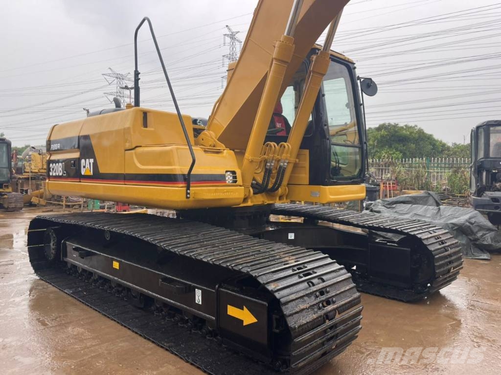 CAT 320 B L Lánctalpas kotrók