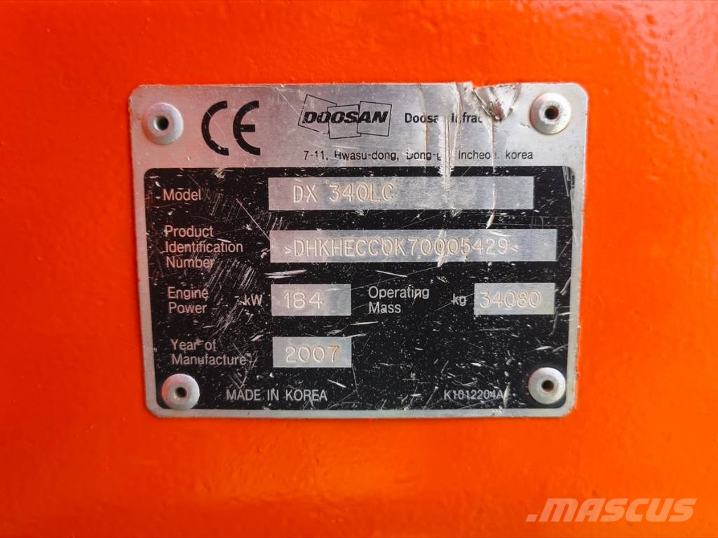 Doosan DX 340 LC حفارات زحافة