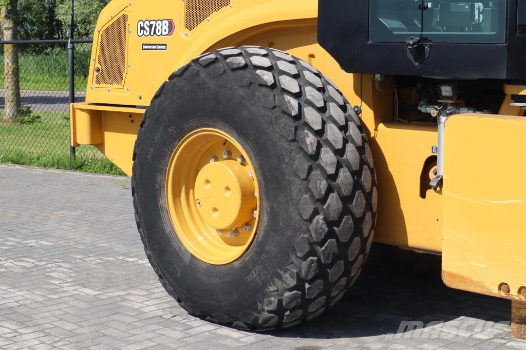 CAT CS78B | CS 78 B | TRIMBLE GPS | GOOD CONDITION Otros rodillos