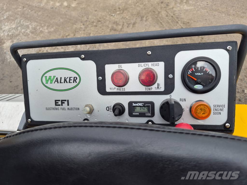Walker MTGHS 26HP Päältäajettavat ruohonleikkurit