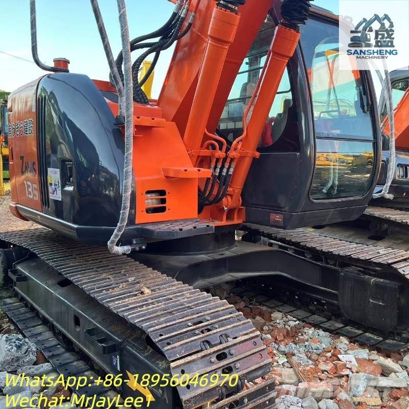 Hitachi ZX 135 US Bageri gusjeničari