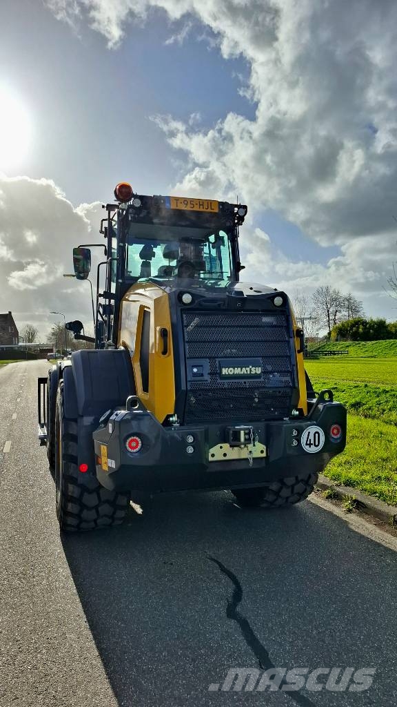 Komatsu WA 170M-11E0 لوادر بعجل