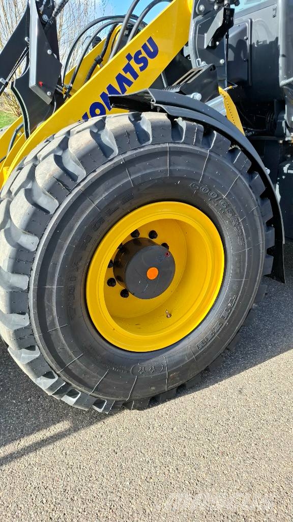 Komatsu WA 170M-11E0 لوادر بعجل