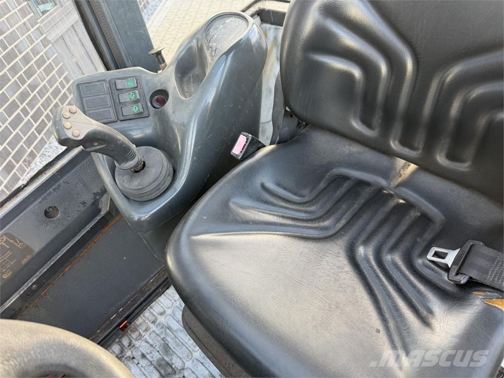 Linde H 120 D Dizelski viljuškari