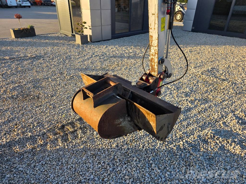 CAT 305E CR, 2014 ROK, 2600 MTH !!! Minikaivukoneet < 7t