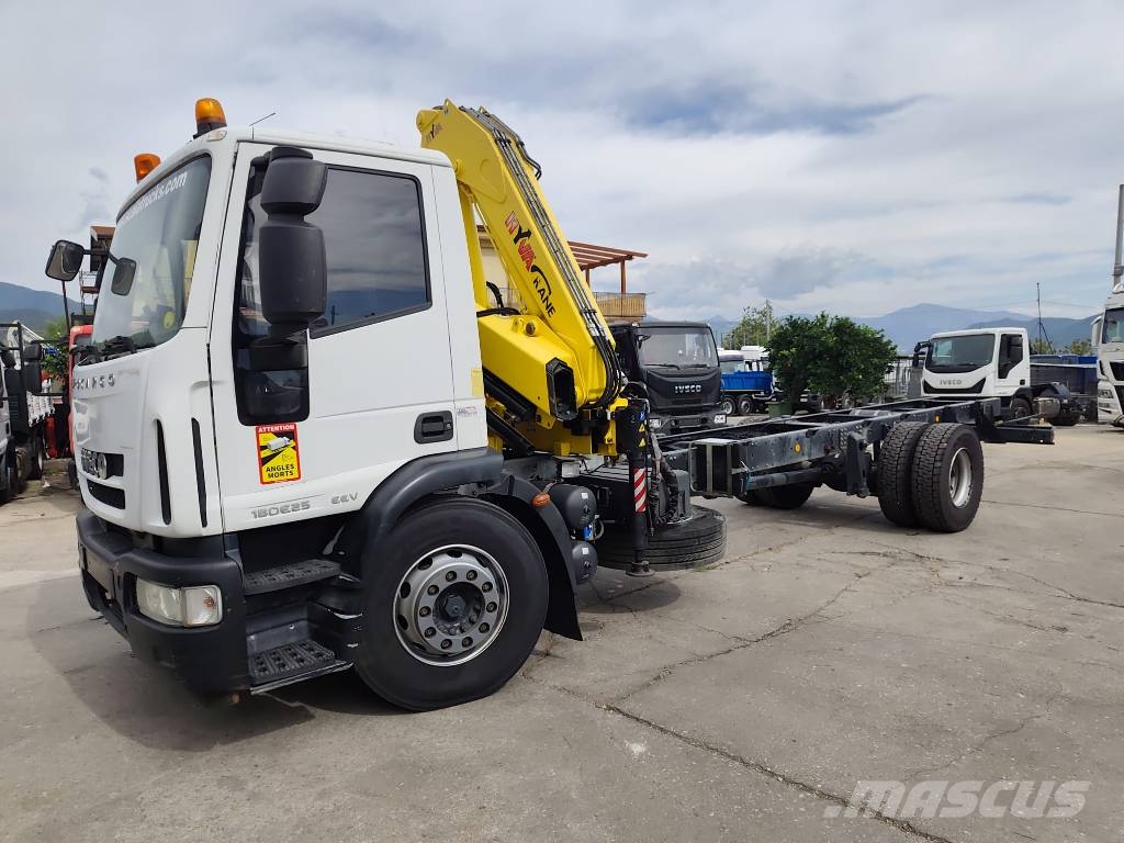 Iveco Eurocargo 180 E25K Nosturiautot