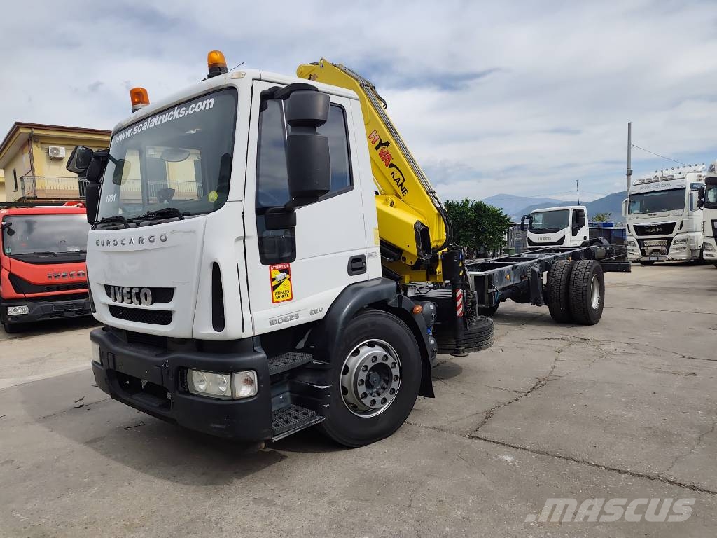 Iveco Eurocargo 180 E25K Nosturiautot
