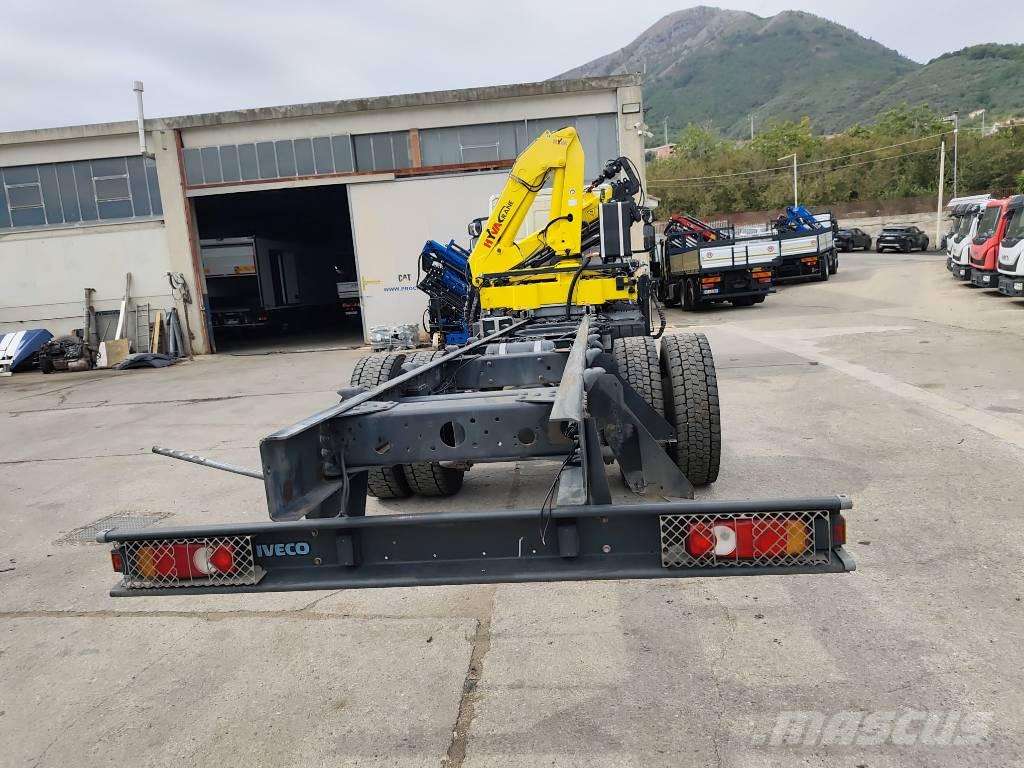 Iveco Eurocargo 180 E25K Nosturiautot
