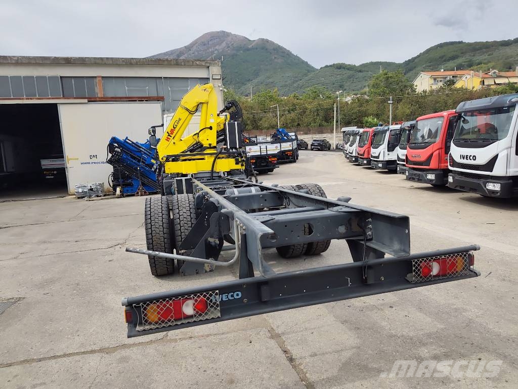 Iveco Eurocargo 180 E25K Nosturiautot