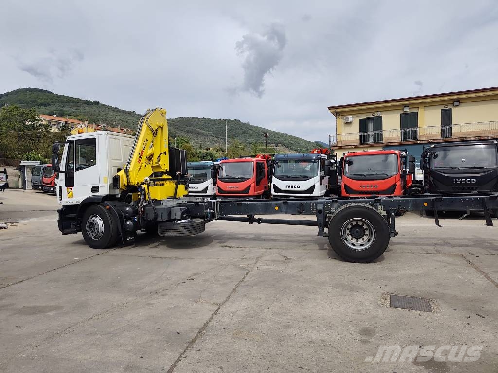 Iveco Eurocargo 180 E25K Nosturiautot