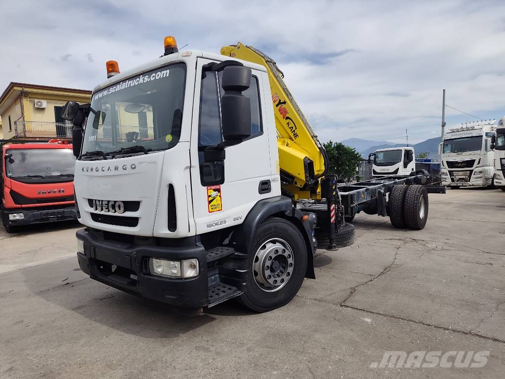 Iveco Eurocargo 180 E25K Nosturiautot