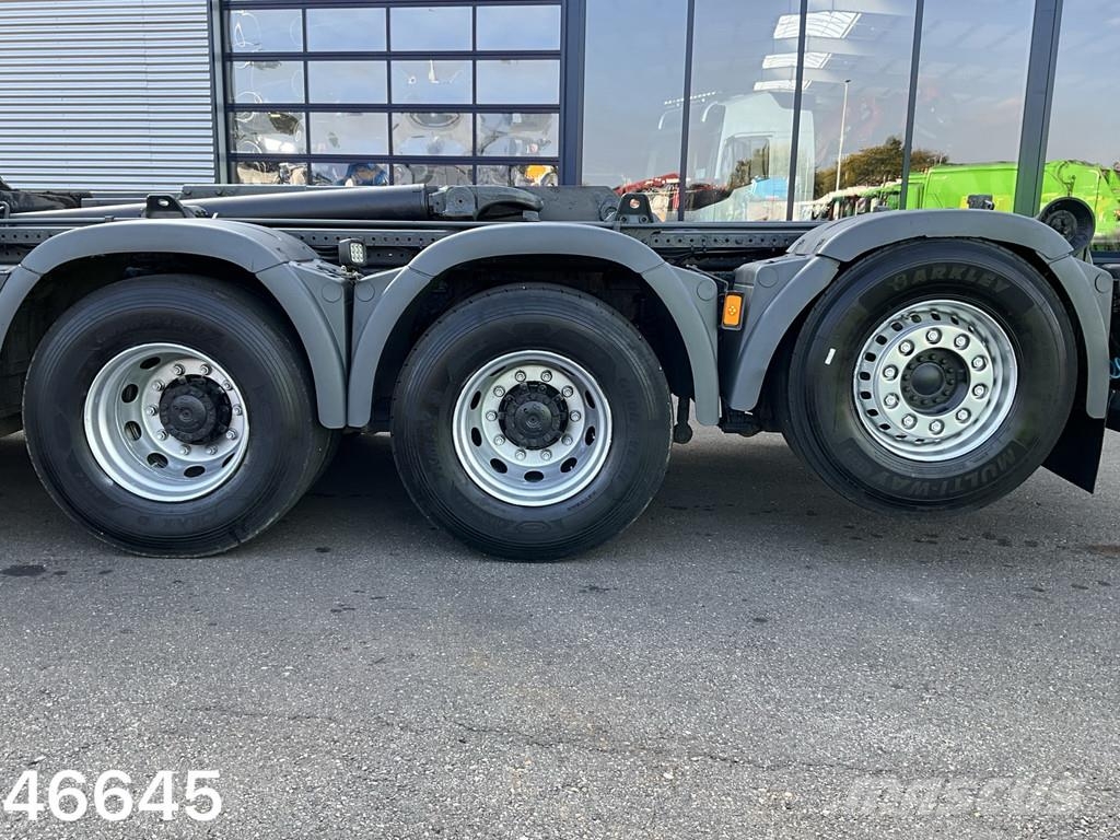 MAN TGX 35.510 8x4 Hyvalift 22 Ton haakarmsysteem Camion ampliroll