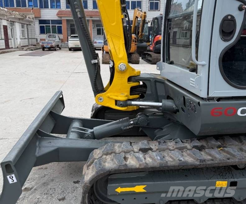 Wacker Neuson 6003 Minigraafmachines < 7t
