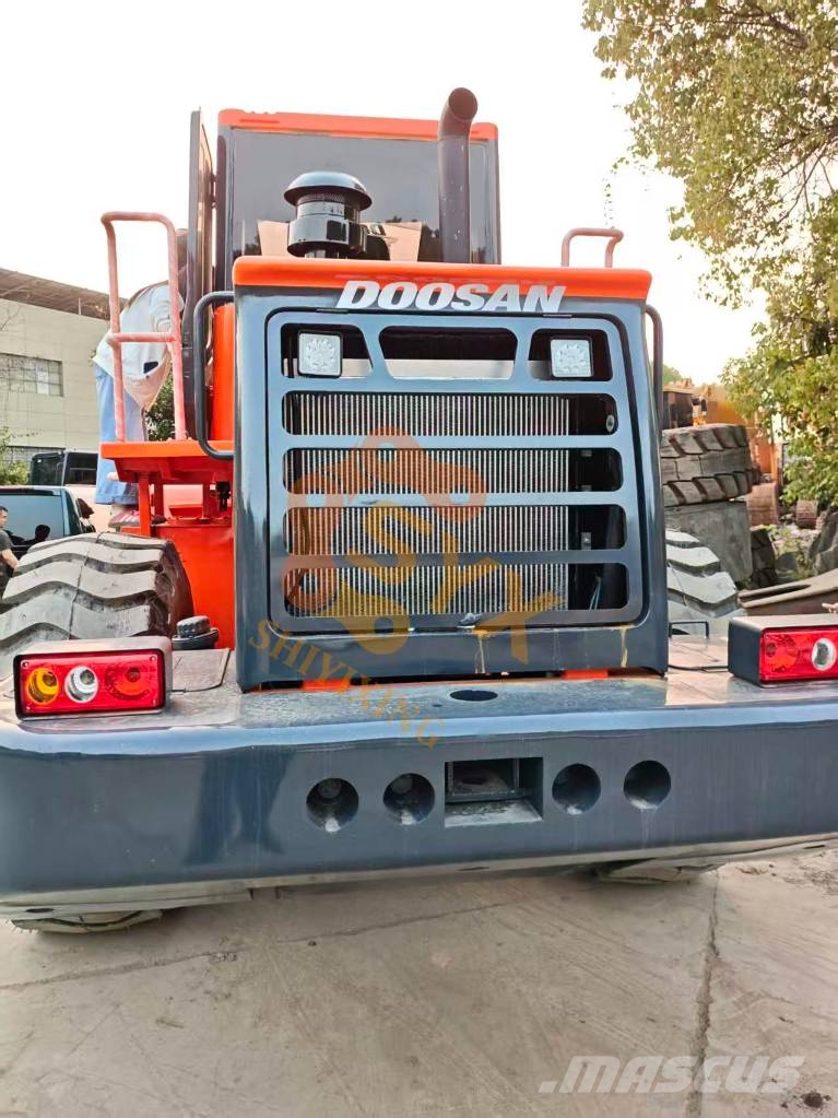 Doosan DL 505 Radlader