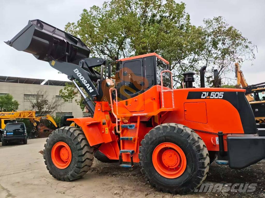 Doosan DL 505 Radlader
