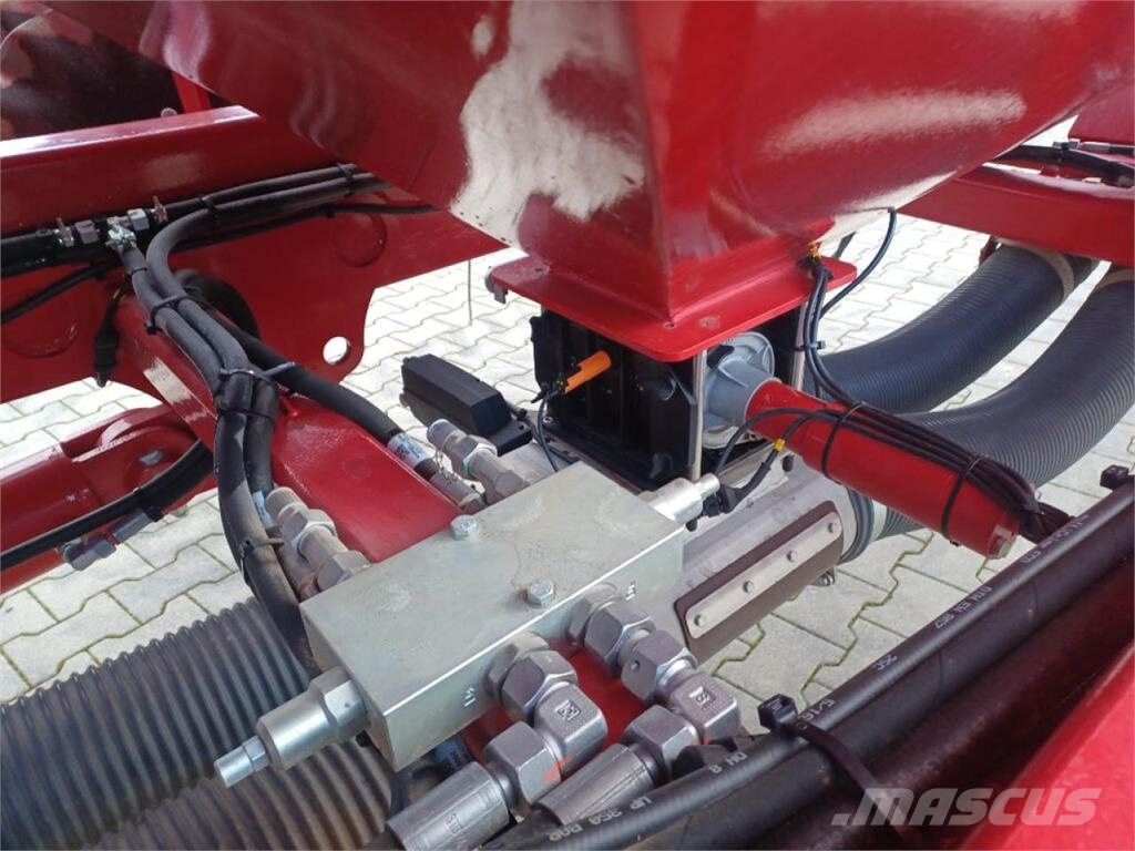 Horsch Serto 12SC Drills
