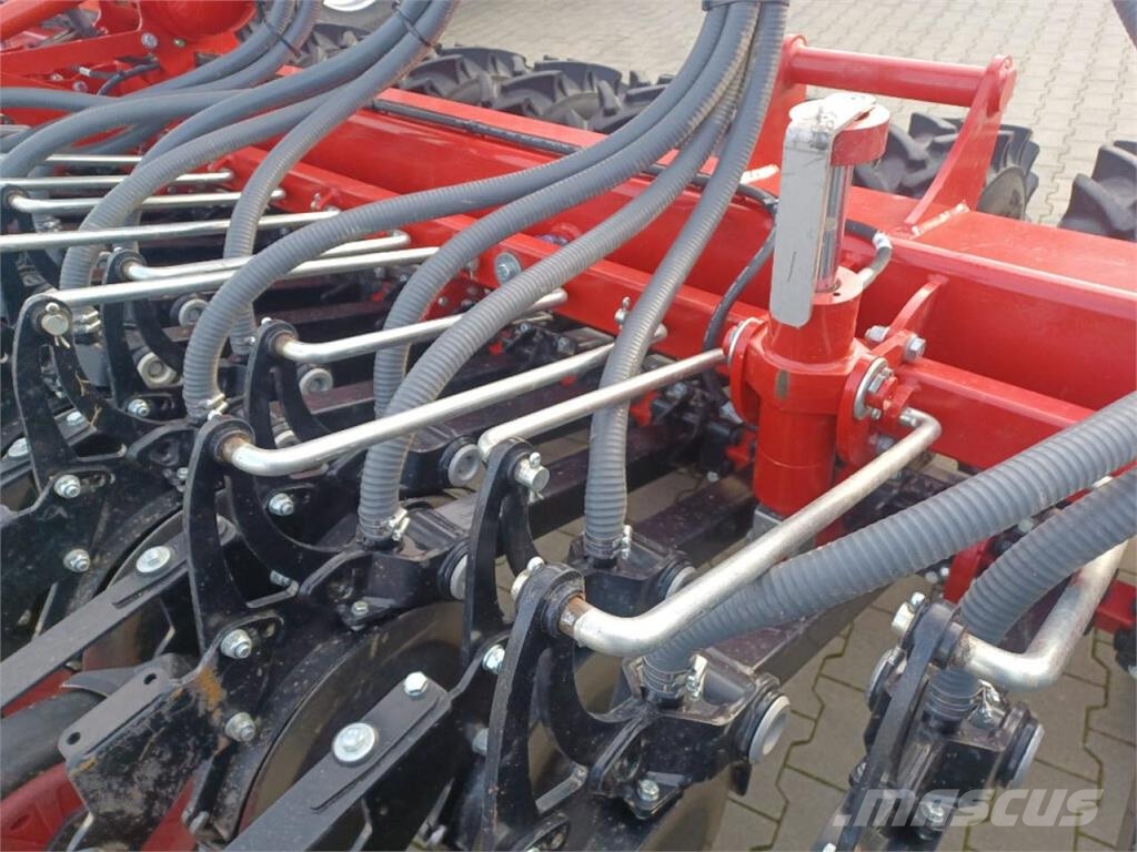 Horsch Serto 12SC Drills