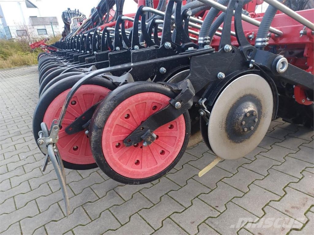 Horsch Serto 12SC Drills