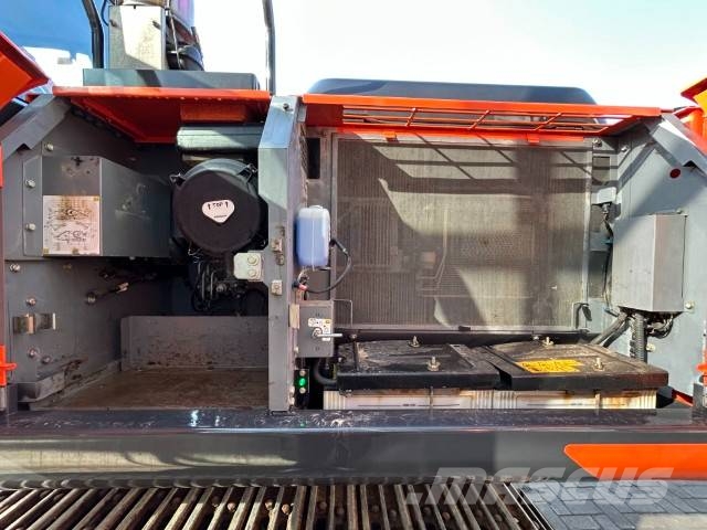Hitachi ZX 250 LC N-6 Escavadeiras de esteiras