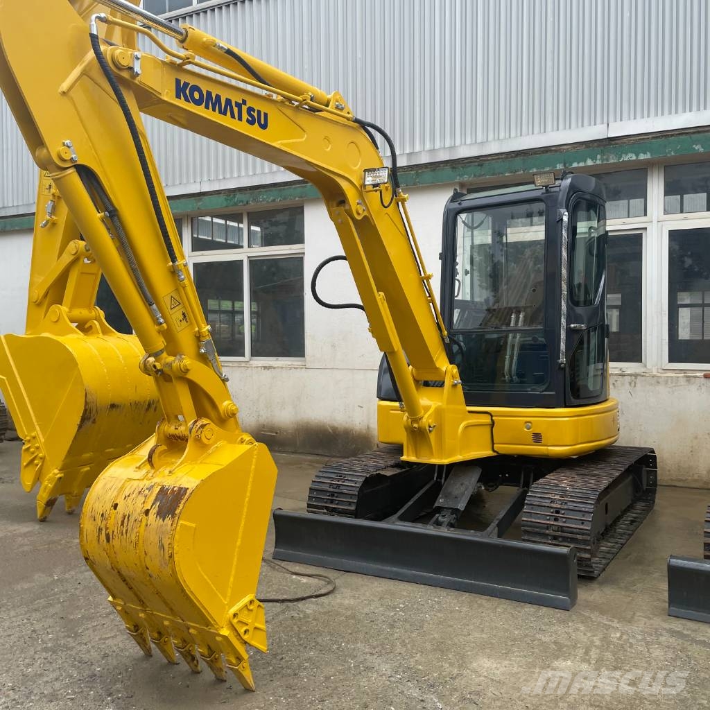 Komatsu PC 55 MR 小型挖掘机