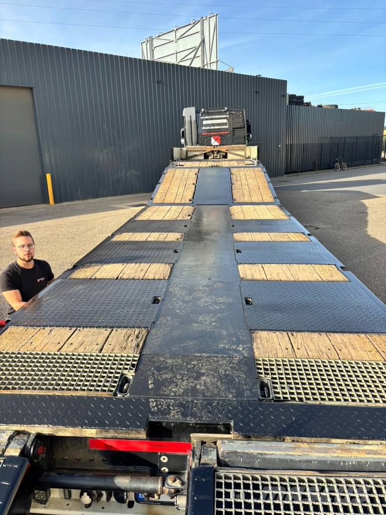 Faymonville F-S43-1AAF Low loader-semi-trailers