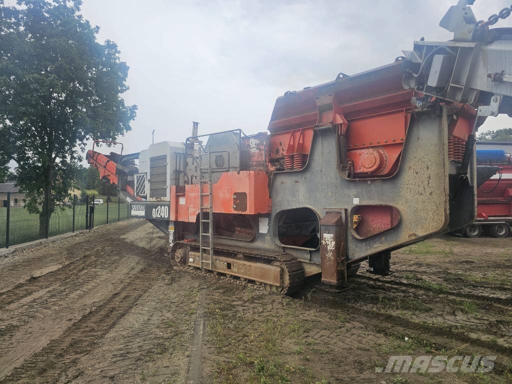 Sandvik QJ240 32t Дробилки