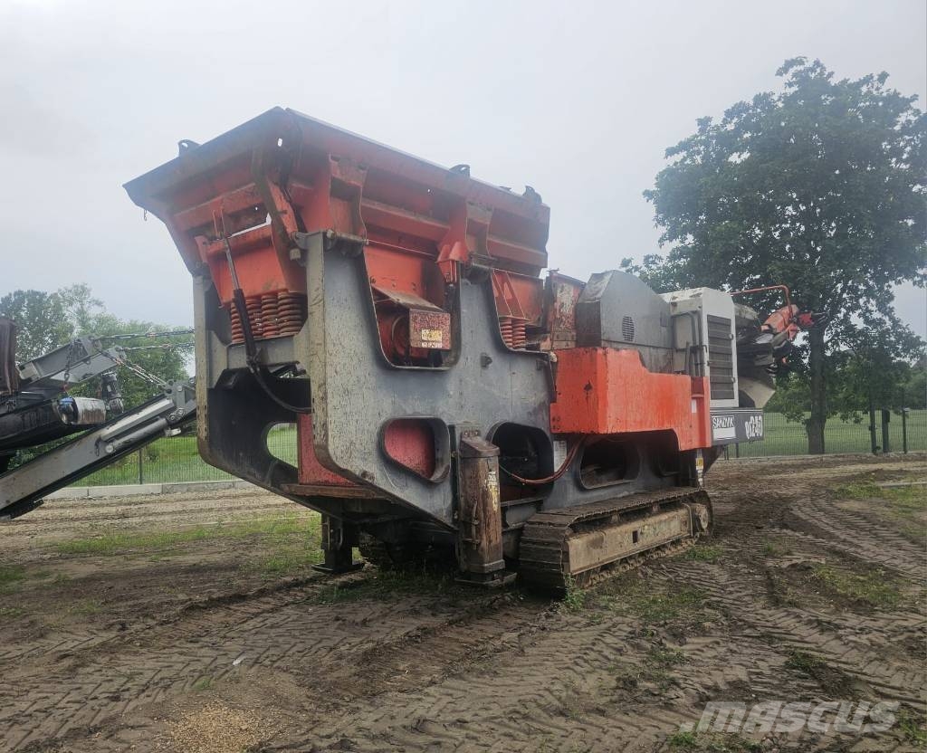 Sandvik QJ240 32t Дробилки