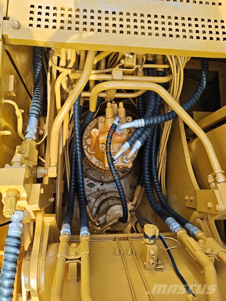 CAT 320 B L 履带挖掘机