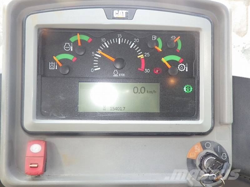 Catvik CAT 966M لوادر بعجل