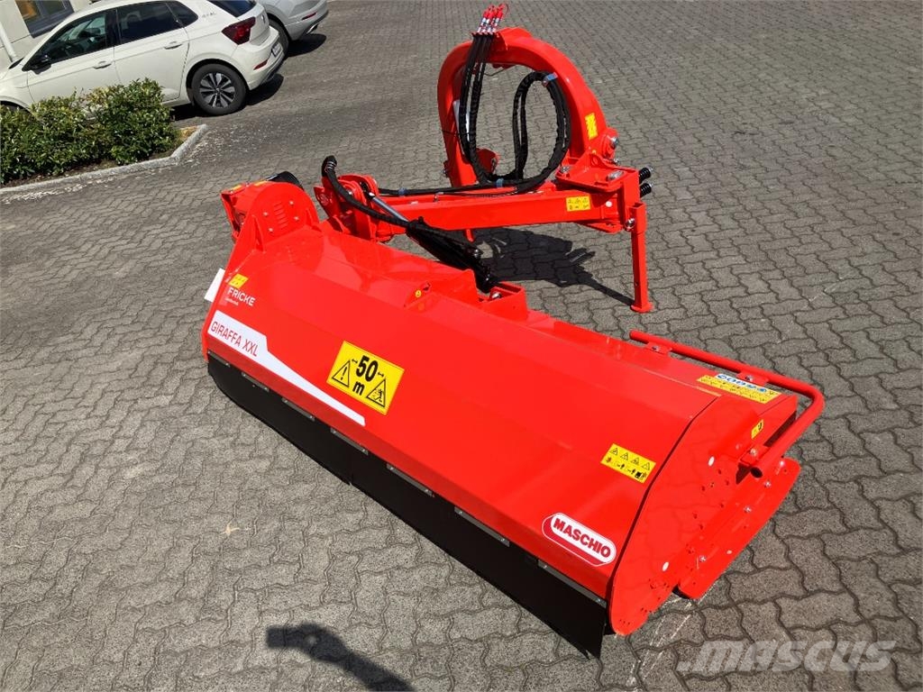 Maschio Giraffa XXL 260 SE HD その他飼料収穫設備