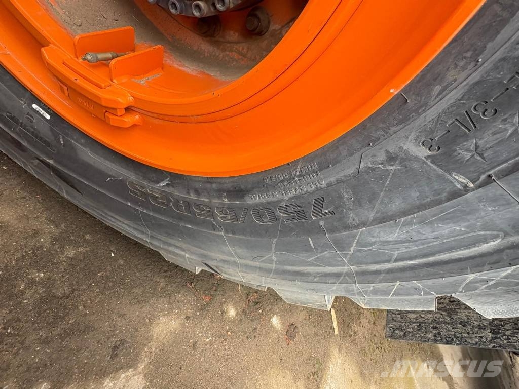 Doosan DA 30 ساحبات مفصلية