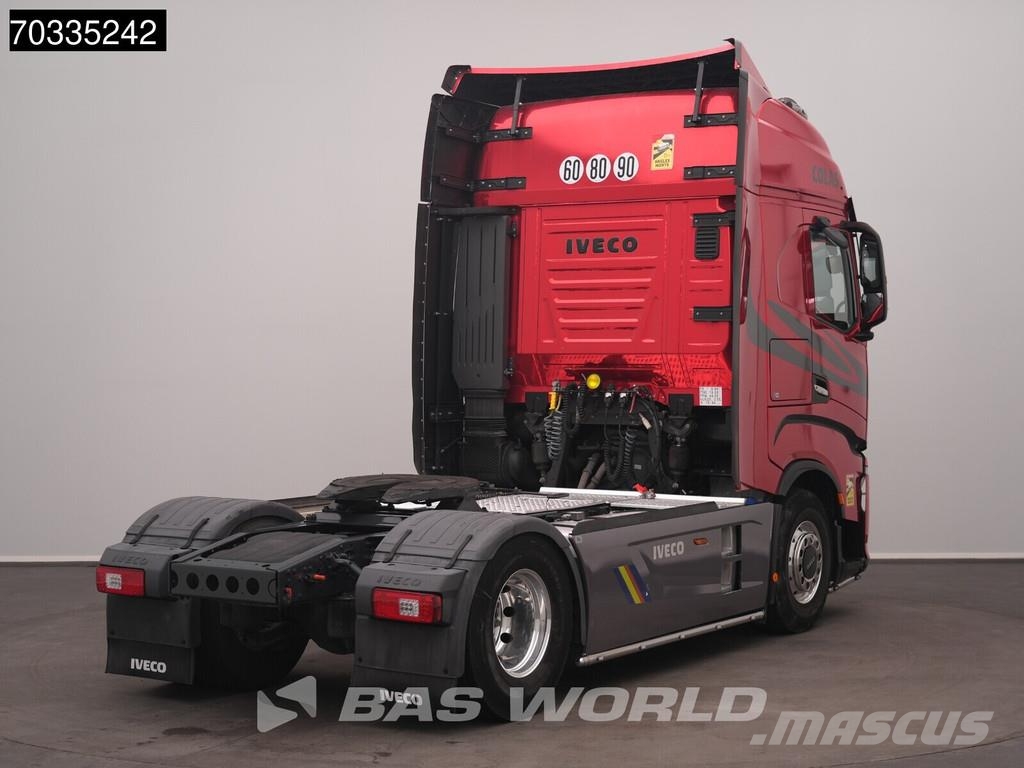 Iveco S-Way 570 4X2 Retarder Full-Air Standklima Navi AC Tahače