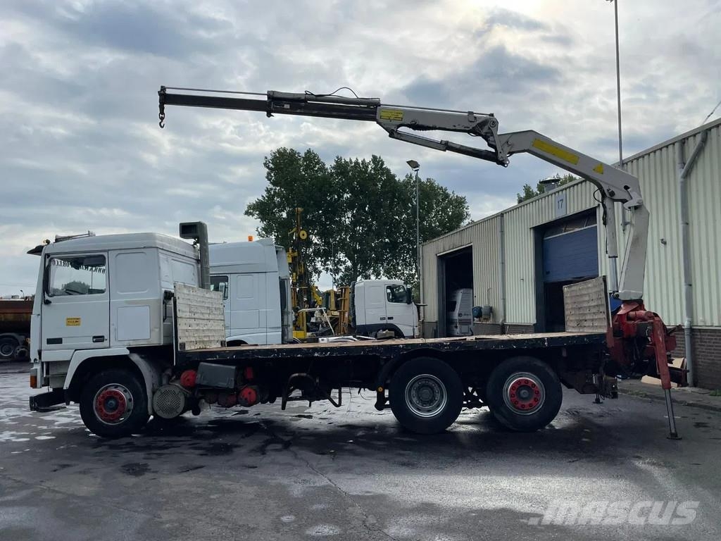Volvo F 12.400 Manuel Gearbox 6x2 Palfinger PK9000A Cran Camiones de cama baja