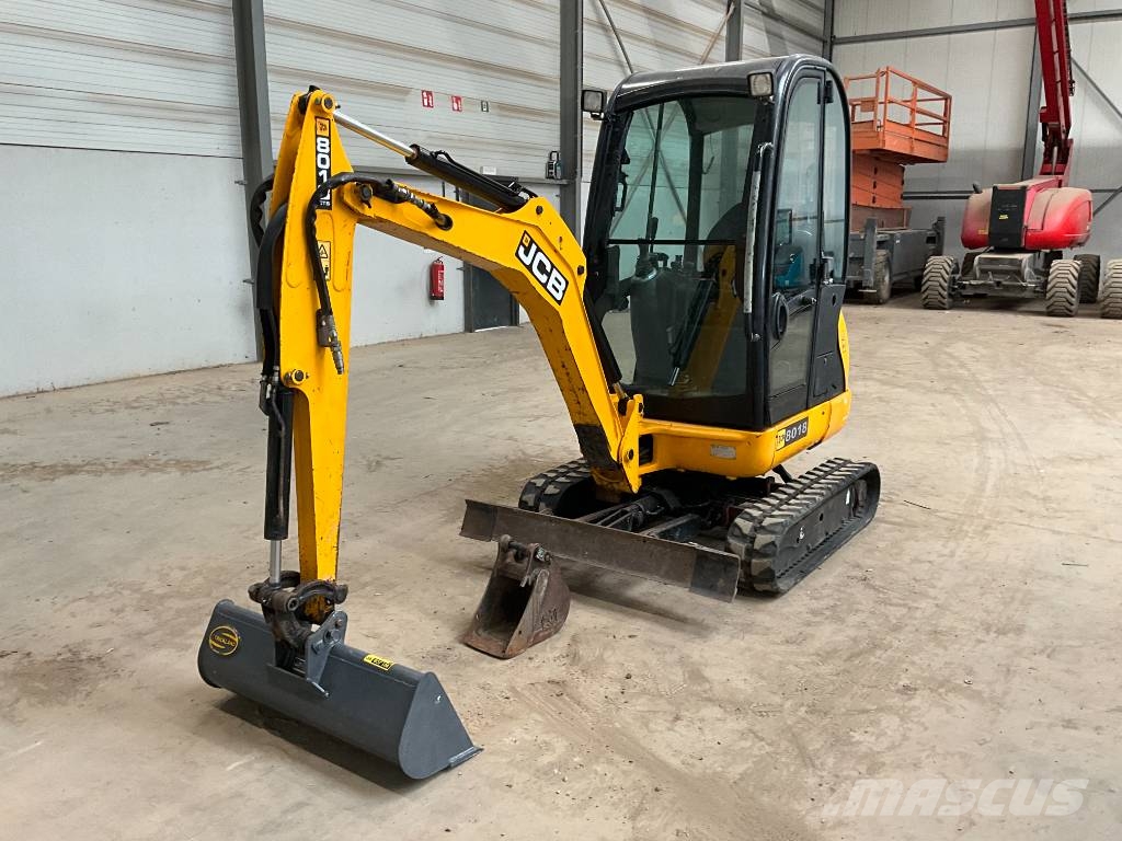 JCB 8018 حفارات صغيرة أقل من 7 طن (حفارات صغيرة)